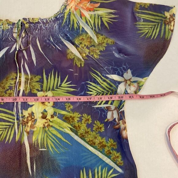 Tropical print lite weight pullover top with elastic neck size L - Picture 8 of 10